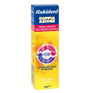 Kukident Linea Protesi Dentali Doppia Azione Crema Adesiva Protettiva 40 g